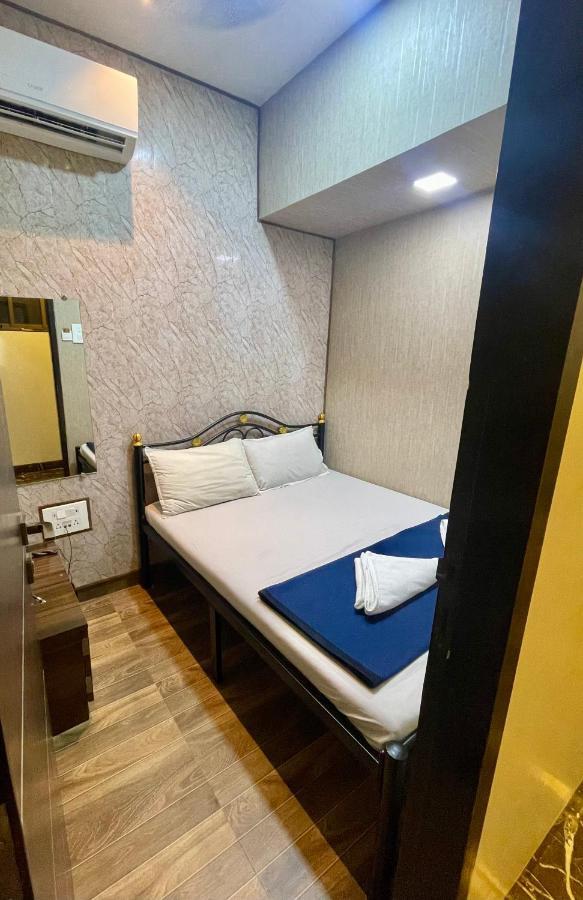 Hotel Shabana - Colaba Causeway Bombay Esterno foto